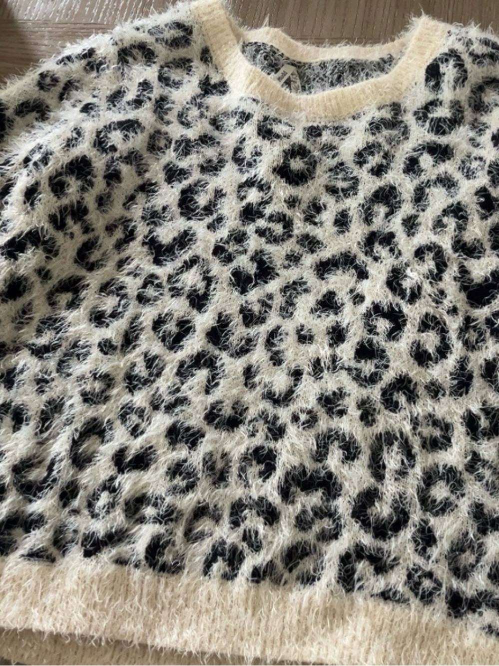 Fuzzy Leopard Print Crewneck Sweater - Cream & Black